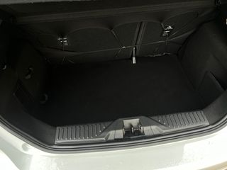 Ford Fiesta 2018-thumb-9