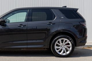 Land Rover Discovery Sport 2023 Plug-in Hybrid-thumb-10