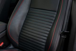 Land Rover Discovery Sport 2023 Plug-in Hybrid-thumb-24