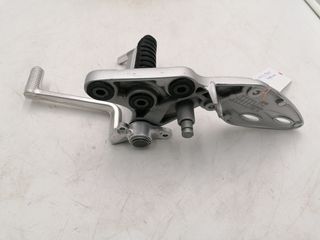 Βάση Μαρσπιέ GSXR 1300 Hayabusa-thumb-1