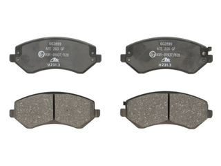Σετ τακακιών φρένων, δίσκος φρένου  CHRYSLER VOYAGER IV; JEEP CHEROKEE 2.4-3.8 02.00-12.08
