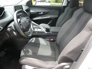 Peugeot 3008 2019  1.5 BlueHDi 130 EAT8 AYTOMATO-thumb-6