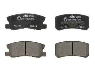 Σετ τακακιών φρένων, δίσκος φρένου  CHRYSLER 200, SEBRING; CITROEN C4 AIRCROSS, C-CROSSER, C-CROSSER ENTERPRISE; JEEP COMPASS, PATRIOT; LANCIA FLAVIA; MITSUBISHI ASX, ENDEAVOR, GRANDIS 1.6-3.