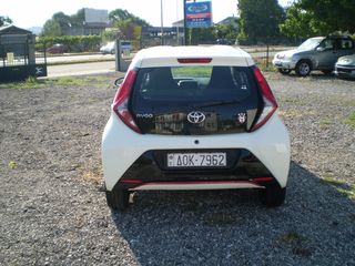 Toyota Aygo (X) 2018-thumb-3