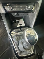 Opel Corsa 2021 1.2 Turbo Edition-thumb-10