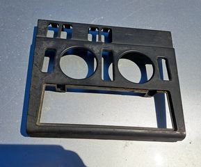 Κεντρικη Επενδυση Ταμπλο Mercedes W202 C180 Classic 93-97 με Θεσεις για Διακοπτες