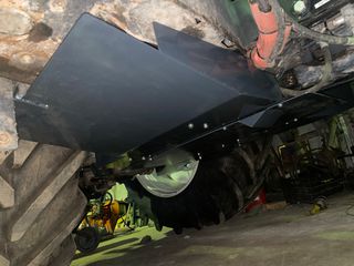 New Holland T7 ΠΡΟΣΤΑΤΕΥΤΙΚΕΣ ΠΟΔΙΕΣ-thumb-1