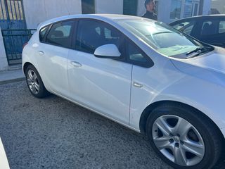 ΠΟΡΤΕΣ ΔΕΞΙΑ ΜΕΡΙΑ OPEL ASTRA J 5ΘΥΡΟ