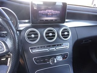 Mercedes-Benz C 200 2016-thumb-10