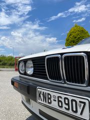 Bmw 318 1989 E30-thumb-3