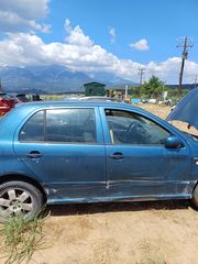 Skoda Fabia 2000-thumb-1