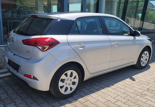 Hyundai i 20 2018 1.2 GO-thumb-3