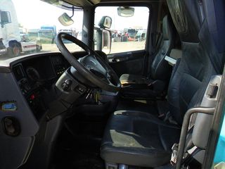 ΚΑΜΠΙΝΑ SCANIA HIGHLINE 2012-thumb-4
