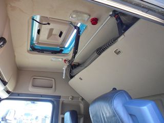 ΚΑΜΠΙΝΑ SCANIA HIGHLINE 2012-thumb-7