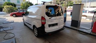 Ford Transit Courier 2021-thumb-4
