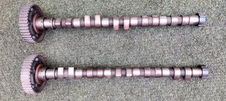 Εκκεντροφόροι με Γρανάζια Χρονισμού Volvo 2.5 - Ford 2.5