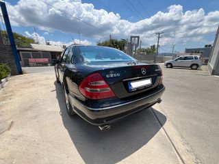 Mercedes-Benz E 200 2004  Compressor Avantgarde Automatic-thumb-4