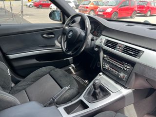 Bmw 320 2006 320SI-thumb-75