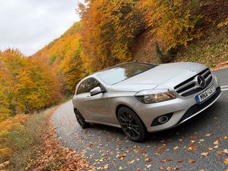Mercedes-Benz A 200 2014 A200-thumb-46