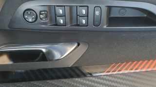Peugeot 208 2021-thumb-16