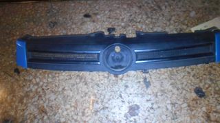 Vardakas sotiris car parts(fiat panda 2005 2014 maska me xromia)