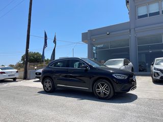 Mercedes-Benz GLA 200 2024 4X4