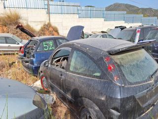 ΠΟΡΤΑ ΕΜΠΡΟΣ ΑΡΙΣΤΕΡΗ FORD FOCUS 98-04