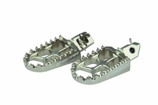 Κωδ.305057 SCAR μαρσπιέ Fixed από αλουμίνιο Evolution δεξιό/αριστερό S5515T για HUSQVARNA FC 350 23 ασημί 2τεμ τηλ.215-215-8211
