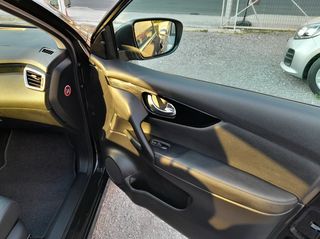 Nissan Qashqai 2015 1.6  TEKNA 163PS-thumb-18