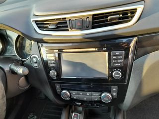 Nissan Qashqai 2015 1.6  TEKNA 163PS-thumb-19