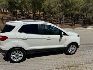 Ford EcoSport 2017 Ecoboost Titanium-thumb-3