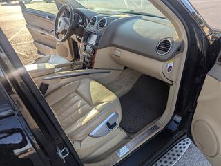 Mercedes-Benz ML 350 2008-thumb-16