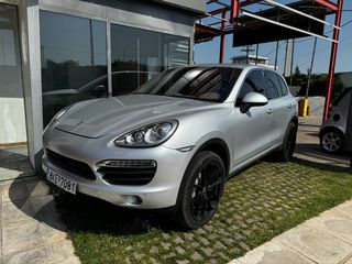 Porsche Cayenne 2010 HYBRID