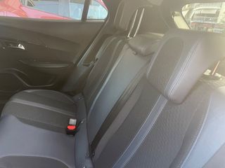 Peugeot 2008 2020 1.2 PURETECH*131hp*ALLURE-thumb-52