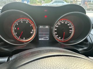 Suzuki Swift 2018-thumb-46