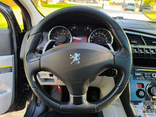 Peugeot 3008 2013 e-HDi 115 STOP&START Allure ETG6-thumb-25