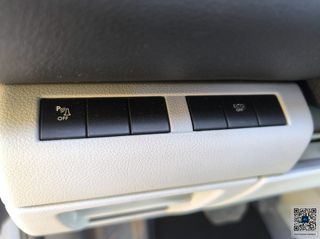 Peugeot 3008 2013 e-HDi 115 STOP&START Allure ETG6-thumb-32