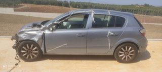 Opel Astra 2005-thumb-2