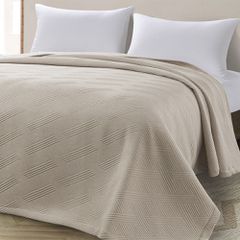 Κουβέρτα υπέρδιπλη Lines ζακάρ 11175 διαστάσεων 230x270cm στο χρώμα της άμμου