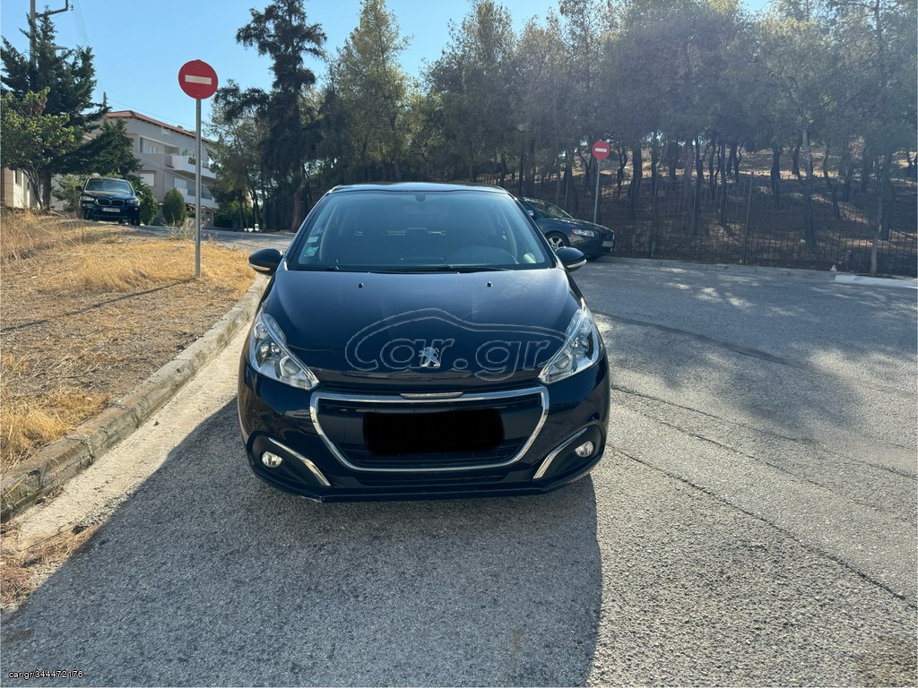 Peugeot 208 2017 1.2 VTi Style