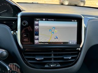 Peugeot 208 2017 1.2 VTi Style-thumb-7