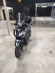Piaggio Beverly 300 2022 Beverly 300s