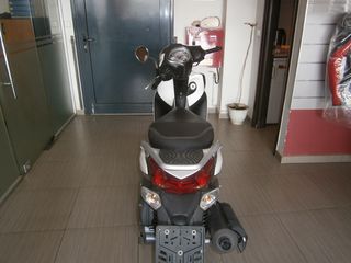 Kymco People One 125 2017 people one 125-thumb-3