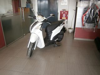 Kymco People One 125 2017 people one 125-thumb-6