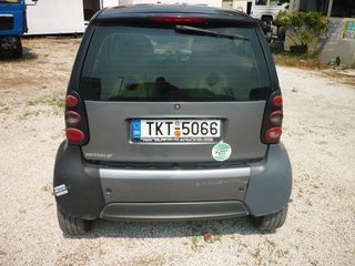 Smart ForTwo 2002 city-coupé cdi pulse-thumb-2