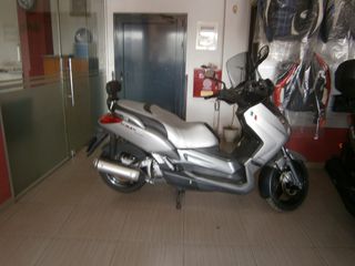 Yamaha XMAX 250 2009 X-MAX 250I-thumb-4