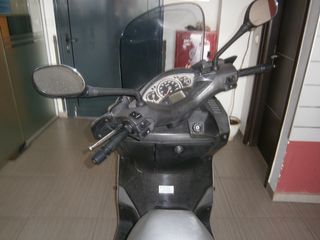 Yamaha XMAX 250 2009 X-MAX 250I-thumb-6