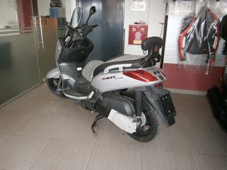 Yamaha XMAX 250 2009 X-MAX 250I-thumb-7