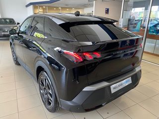 Peugeot 3008 2024 Gt HYBRID 136HP-thumb-5