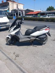 Kymco Downtown 300i '10